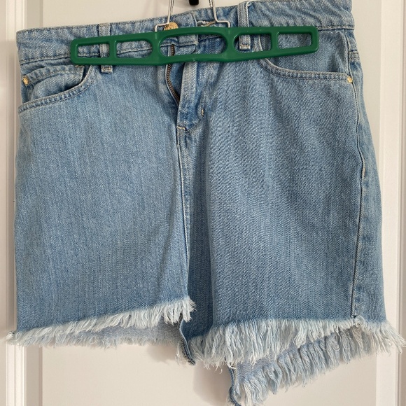 Guess Jean Skirt - Picture 2 of 4